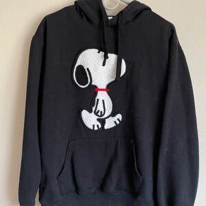 Snoopy Sweatshirt Hoodie Embroidered Black XL Comfy Casual Peanuts Pullover